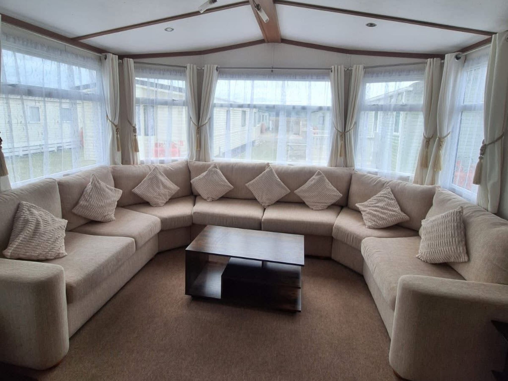 2010 Carnaby Ridgeway